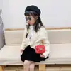 Bolsa Infantil Estilo Coreano Bolso de Mano Pequeño Estilo Chanel para Niña Bolso Cruzado de Cadena Elegante para Niña Bolso de Gelatina de Moda