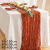 Novos produtos transfronteiriços Caminho de mesa enrugado Gaze Toalha de mesa translúcida Toalha de mesa para festa de feriado Toalha de mesa de casamento Twist Caminho de mesa enrugado