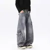 Calça jeans deconstruída estilo americano lavada para homens, marca trendy, tingimento desgastado e sujo, casual vintage, comprimento total, calças largas e curvas
