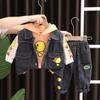 Outono 2024 Novo Conjunto de Três Peças Jeans com Capuz e Estampa de Pato para Meninos e Bebês Roupa Casual para Cabelo