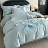 Juego de Cuatro Piezas de Algodón Puro Cepillado Estilo Lujo de Gama Alta, Funda de Edredón Bordada de Alta Calidad, Sábana Bajera, Juego de Ropa de Cama 1.8m