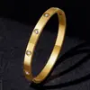 Pulseira de Aço Inoxidável para Meninas, Pulseira de Aço Titânio que Não Desbota, Pulseira com Estrelas e Diamantes, Joia da Moda Versátil para Ins