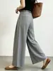 Nueva colección de principios de otoño 2026: Pantalones grises de pierna ancha para mujer en un estilo clásico y sofisticado, con un corte recto holgado, una caída favorecedora y un efecto adelgazante, perfectos para uso casual