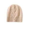 Gorro de Tricô Feminino Cashmere 2026 Outono/Inverno Novo Estilo High-End Cor Sólida Trançado Grosso Quente Fashionable Casual