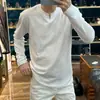 Camiseta de manga comprida com decote em V de fibra de bambu para homens, camiseta básica fina de cor sólida para o outono de 2026, top de alta qualidade com proteção solar para usar por cima