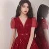 Vestido de Dama de Honra Borgonha 2025 Novo Outono Pode Usar Temperamento de Fada Cobrindo Carne Vestido de Casamento Anfitriã Formatura para Mulheres