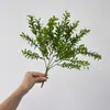 Decoración de Pared de Plantas Simulación Planta Pegamento Hojas Falsas Malla Blanca Planta Verde Planta de Interior Pared de Flores Arreglo
