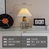 Lámpara de Mesa de Cuerda de Cáñamo Estilo Retro Americano Lámpara de Arte de Hierro para Mesita de Noche de Dormitorio Simple Nórdico para Sala de Estar Lámpara de Noche Nostálgica para Escritorio