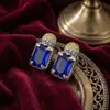 Brincos de Cubo de Açúcar com Pedras Preciosas Estilo Palácio Vintage de Qingdao, Luxo Leve, Alto Padrão, Elegantes, Modernos, Versáteis, Brincos de Nicho para Mulheres