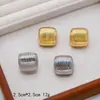 Pendientes Cuadrados de Metal Cepillado Plateado para Mujer, Primavera y Verano, Diseño de Nicho de Lujo Ligero, Pendientes de Botón Verticales de Moda de Gama Alta