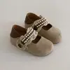 Moda Otoño 2026 Moda y Sencillez Perla Suela Gruesa Tendencia Aumenta Altura Suela Suave Punta Redonda Media Zapatilla para Mujer