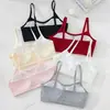 Nuevo estilo popular: Camisola de tirantes ajustables con copas extraíbles, diseñada para niñas en etapa de desarrollo, adecuada para estudiantes de secundaria, venta al por mayor desde el fabricante
