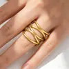 Anillo Meizu de acero de titanio europeo y americano que no se decolora para mujer, diseño de nicho, chapado en oro, joyería de acero inoxidable de lujo ligero, accesorio de alta gama