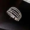 Pulseira Aberta Flor de Zircônia Estilo Luxo Leve, Pulseira Versátil Exquisita Francesa, Joias de Nicho de Alta Qualidade da Moda Atacado