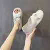 Nuevo Modelo Primavera/Verano 2026: Sandalias de cuña versátiles de punta abierta con tiras cruzadas y suelas gruesas para mujer, Moda transfronteriza