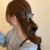 Pinza para el pelo de mariposa de cristal coreana para mujer, accesorio elegante y con clase para el lateral, la parte posterior de la cabeza o la coleta