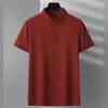 Camisa polo masculina de verão lisa, de manga curta, com colarinho, adequada para uso business casual, disponível em várias cores, resistente a rugas e versátil