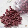 Suministro Directo de Fábrica Perlas de Cera para Sellar Poligonales, Sello de Cera para Sellar 35g, Perlas de Cera Irregulares en Bolsa, Sello de Cera para Sellar de Cera de Abeja