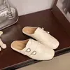 Mules Planos Retro de Cuero con Hebilla, sin Cierre y Punta Cerrada, Estilo Nuevo 2026 Principios de Primavera Mocasines sin Cierre