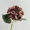 Flores Artificiales de Alta Gama con Tacto Realista y Efecto Hidratante, Hortensias en Color Café, Hortensias Vintage, Adecuadas para Decoración de Bodas en Hoteles y Casas de Huéspedes y Habitaciones Modelo
