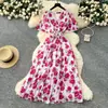 Vestido de Chiffon Estampado Elegante de Verão 2025 Novo Feminino de Alta Qualidade com Alça na Cintura Decote V Manga de Chifre Emagrecedor