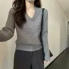 Estilo Old Money Gris de Alta Gama Top de Punto con Cuello en V para Mujer Otoño Invierno Engrosado Suave Pegajoso Ropa Interior Suéter Ropa Exterior Top