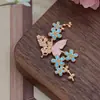 Nuevo Colgante de Mariposa y Flor de Aleación para Horquilla DIY Estilo Antiguo Accesorios Colgante de Borla con Movimiento Paso a Paso Material para Manualidades Venta al por Mayor