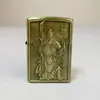 Guan Gong relieve bronce 3067 queroseno metal a prueba de viento tallado por ambos lados retro encendedor venta al por mayor