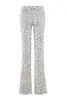 Conjunto de jaqueta curta com zíper e capuz iaiamgia slim fit e calça com estampa de letras e design de costura em contraste