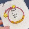 Jin Yan no se ha desvanecido en mucho tiempo.. Pulsera enrollada de estrella de cinco puntas con patrón martillado de oro arena de Vietnam, pulsera de estrella tejida a mano, cuerda