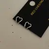 Ear Cuff Minimalista y Compacto en Forma de Corazón para Mujeres Sin Perforaciones, Diseño Genial y Único, Accesorio de Oreja Elegante y de Moda para Mujeres
