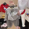 Camiseta Básica de Algodón Puro con Estampado de Dibujos Animados para Niñas, Estilo de Manga Larga para Bebés y Niños, Nueva Colección Primavera y Otoño 2025