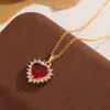 Colar Coração Vermelho Francês para Mulheres, Luxo Leve, Pingente de Coração Cravejado com Diamantes, Presente Romântico de Dia dos Namorados, Corrente Elegante para Clavícula