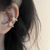 Clip para oreja estilo coreano sin agujero sentido de alta gama nicho estilo frío exquisito distintivo aretes combinables borla mariposa clip para oreja de mujer