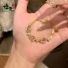 Pulseira de Cabaceira Diamante Gelo-Transparente Estilo Medieval para Mulheres, Pulseira Elegante e da Moda, Pulseira com Design Personalizado de Nicho