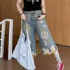 Jeans Rotos de Verano 2026 con Estampado de Dibujos Animados y Graffiti para Mujer, Pantalones Acampanados Cortos Casuales Estilo Nuevo para Mujeres Petites