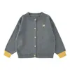Wuli Bu Yi [Procesamiento Personalizado] Cárdigan Exterior con Bordado de Lazo para Niñas Otoño Holgado Casual Suéter de Moda