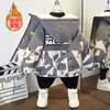 [Combinación Popular] Chaqueta Engrosada para Niños Invierno 2025 Ropa de Invierno para Niños Parka Estilo Coreano Forrada de Felpa Tendencia