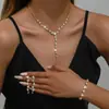 Amazon Fashion Colar Brincos Pulseira de Strass de Cristal Conjunto de Três Peças Acessórios de Joias Joias de Casamento para Noivas