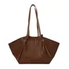 Bolso de Ala de Nicho Bolso Tote con Textura Tejida Retro para Mujer Bolsa de Mano de Gran Capacidad para Viajes Diarios Tacto de Alta Gama Nuevo Artículo de Otoño 2026