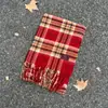 Cachecol Xadrez Vermelho de Natal para Mulheres no Outono e Inverno Estilo Coreano Imitação de Caxemira Luxo Acessível Alta Qualidade Cachecol Xale Quente