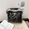 Bolso de mujer estilo Chanel 2026 nuevo modelo, bolso de mano versátil de alta gama para el día a día, bolso tipo cubo, bolso de hombro, bolso cruzado