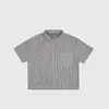 Camisa Assimétrica de Dois Botões, Manga Curta Listrada Romana Estilo Italiano Cleanfit, Vibe Relaxada de Férias, Múltiplos Estilos de Gola para Alternar