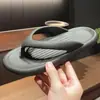 Chanclas gruesas de EVA transfronterizas para hombre, sandalias de verano para uso en exteriores, chanclas con sensación cómoda, chanclas de pareja para mujer