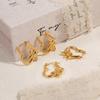 Aretes de Mariposa Amor Simple Elegantes Nicho Estilo Coreano Ins Moda para Mujer Distintivos Aretes de Acero al Titanio Chapados en Oro con Forma de Corazón