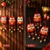 Guochao León Despertando Campana Bolsa de la Suerte Colgante Decoración Colgante de Puerta de Año Nuevo Bordado Afelpado Suministros Festivos Colgante Adorno Colgante Carrillón de Viento Colgante