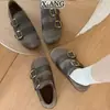 Sapatos femininos estilo Birkenstock, de couro genuíno, com sola grossa, que aumentam a altura, totalmente fechados, coleção outono 2026, sapatilhas Mary Jane e mocassins versáteis