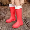 Botas de lluvia de moda impermeables, antideslizantes, de caña alta, duraderas, adecuadas para uso en la cocina, cálidas, forradas de felpa, zapatos de goma, botas de lluvia para adultos, estilo coreano