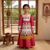 2026 Novo Estilo Vestido Longo para Meninas Vestido de Performance Vestido de Florista Bordado Infantil Vestido Elegante para Menina