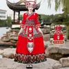 Ropa de la Nacionalidad Miao de Guizhou Traje de Mujer Nuevo Ropa de Boda de la Familia Miao Fotografía de Viajes Niñas Miao de Xinjiang Ropa de Performance Minoritaria